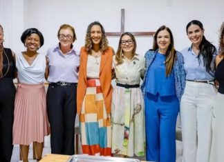 Primeira Dama Janja se reúne com mulheres evangélicas em Cajazeiras 11