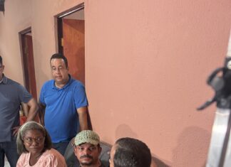 Prefeitura entrega 147 casas reformadas e transforma a vida de famílias em Cajazeiras XI