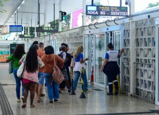 BRT de Salvador transportou mais de 400 mil pessoas nas festas de verão da capital baiana