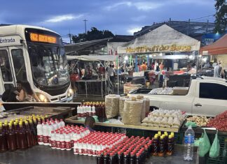 Rótula da Feirinha já registra grande movimento para a Sexta-feira Santa em Cajazeiras