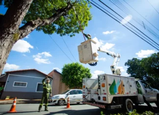 Coelba programa desligamentos de energia em bairros de Salvador nesta quarta-feira (2)